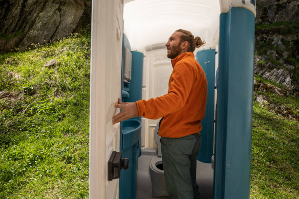 Portable Toilet Options We Offer in Sawgrass, FL